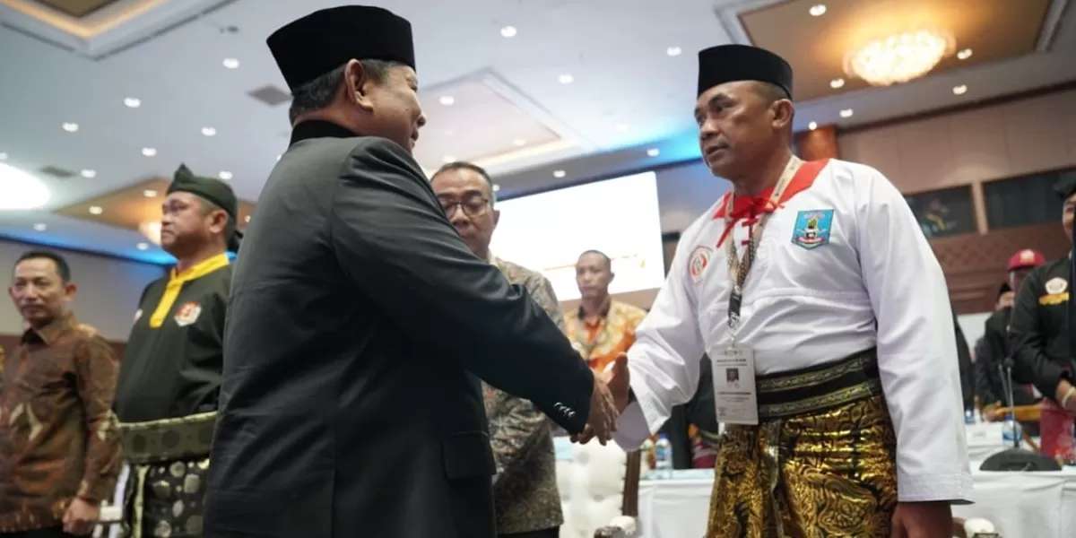 Presiden RI Prabowo Subianto menitipkan pesan-pesan kepada calon penggantinya sebagai Ketua Umum PB Ikatan Pencak Silat Indonesia (IPSI). Foto istimewa
