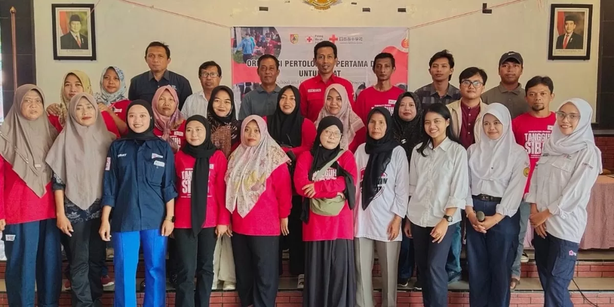 Demi menyelamatkan nyawa manusia yang menjadi korban bencana, sebanyak 25 relawan Siaga Bencana Berbasis Masyarakat (SIBAT) desa Puger Kulon, Kecamatan Puger, Jember. Dok KAI