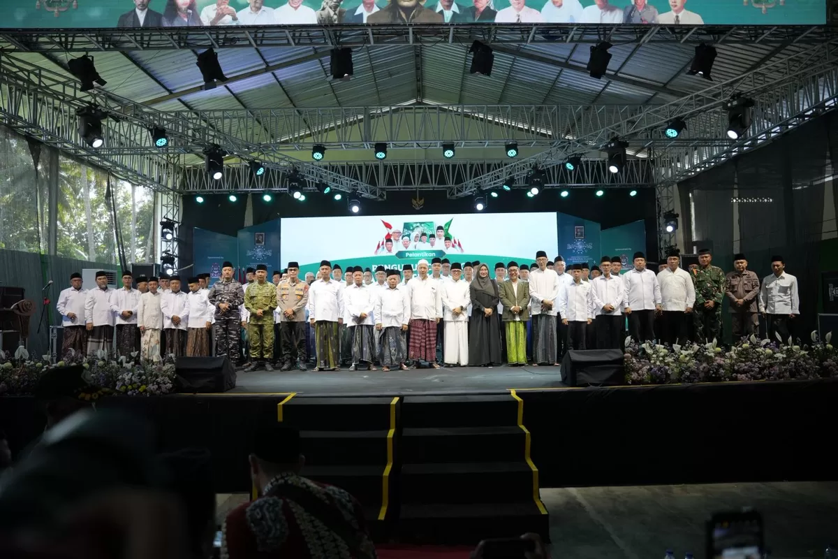 Jajaran PCNU Banyuwangi menjalani pelantikan di GOR di Minhajut Thullab (4/4) (Dok : Ist)