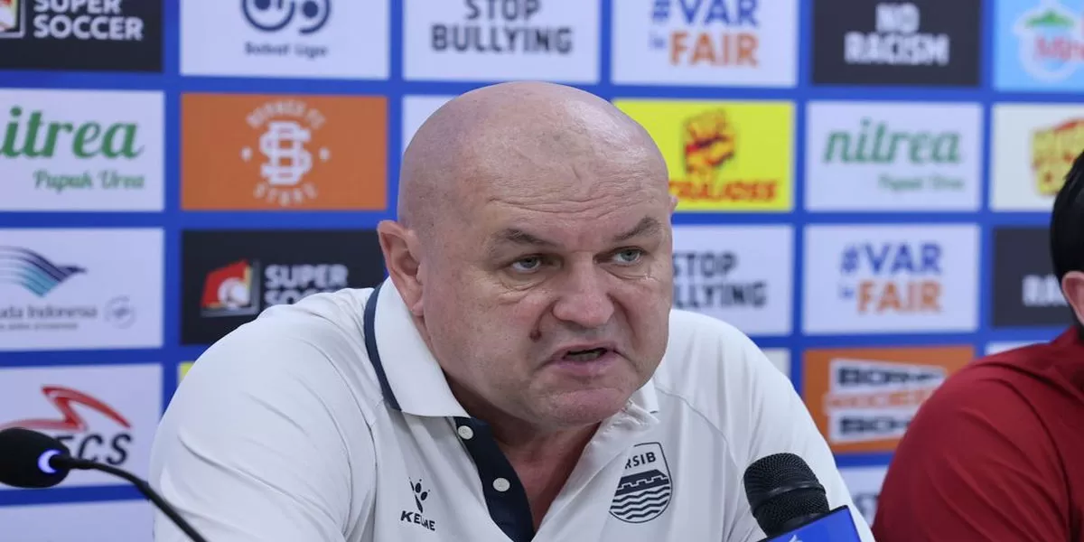 Pelatih Persib Bandung, Bojan Hodak mulai negosiasi kontrak baru (Foto: Persib)