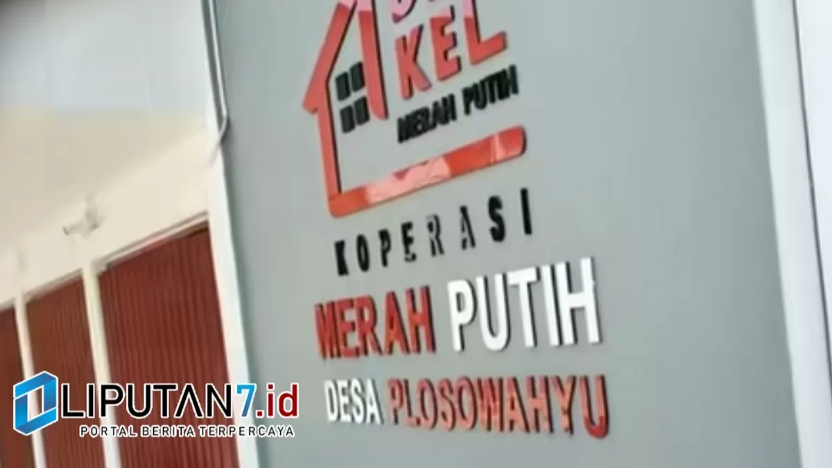 Kondisi belum beroperasinya gerai yang terpantau di beberapa titik, antara lain: KDKMP Desa Turi (Kecamatan Turi), KDKMP Desa Sukoanyar (Kecamatan Turi), KDKMP Desa Plosowahyu (Kecamatan Lamongan) (Edy Putra / liputan7.id)