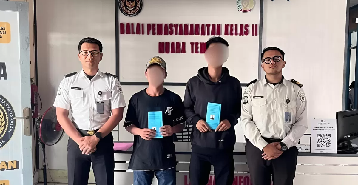 Petugas Bapas Muara Teweh Bersama Klien Integrasi Sosial PB