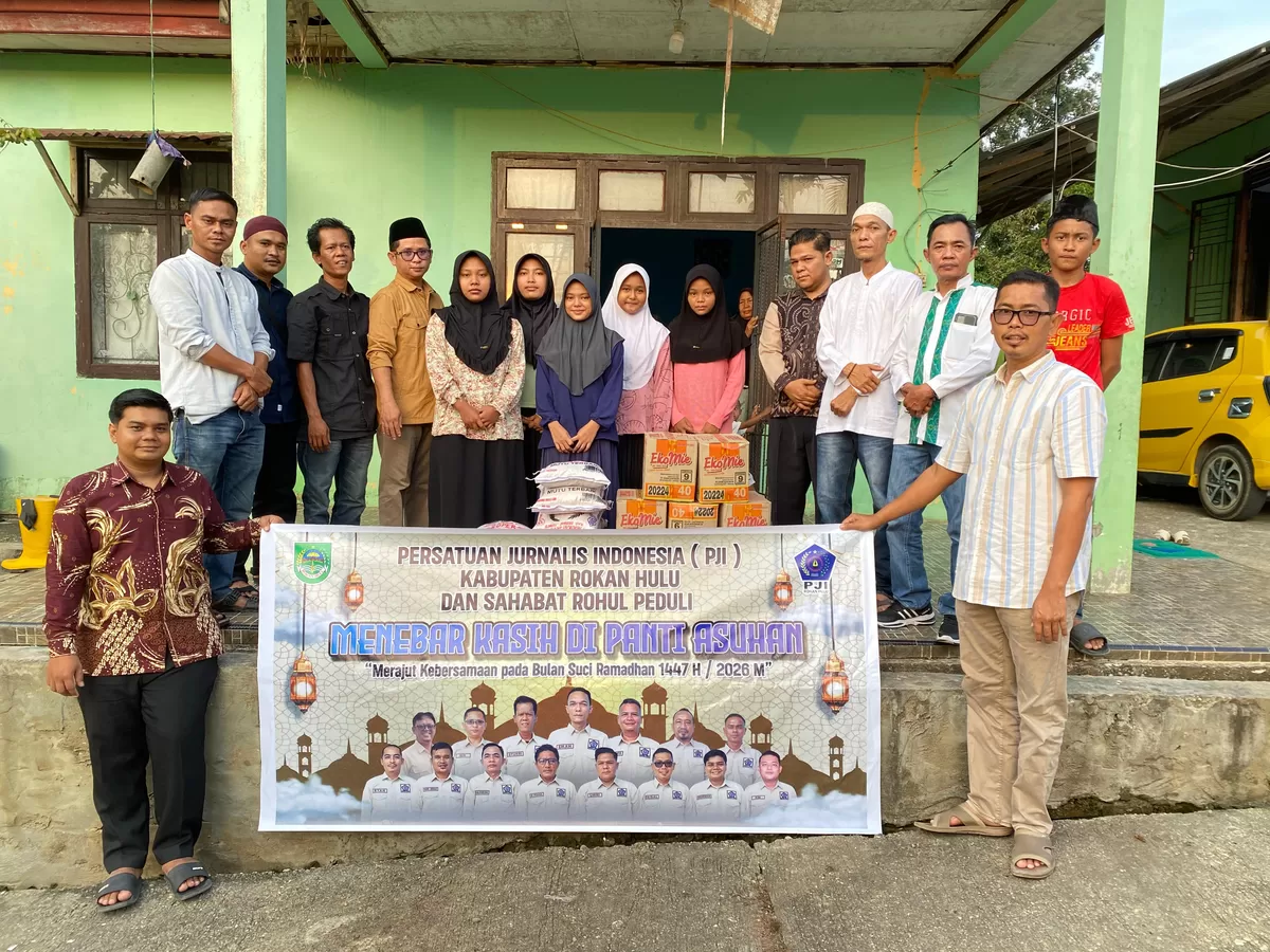 Foto PJI dan Sahabat Rokan Hulu Peduli Berbagi di Bulan Ramadan, Santuni Dua Panti Asuhan  (NAWACITAPOST COM)