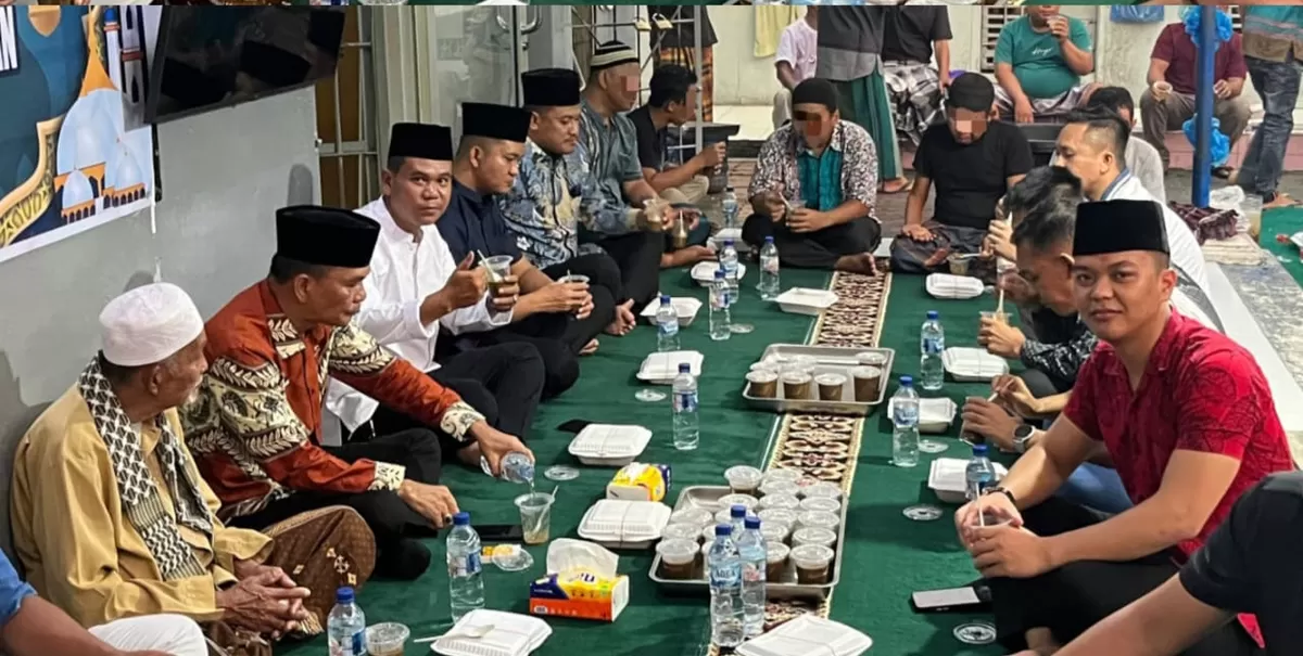 Kalapas Kotapinang dan Jajaran Saat Buka Puasa Bersama WBP 