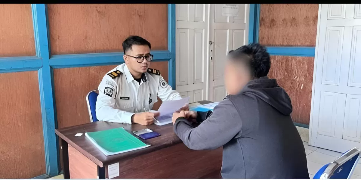 PK Bapas Muara Teweh Bersama Klien Wajib Lapor