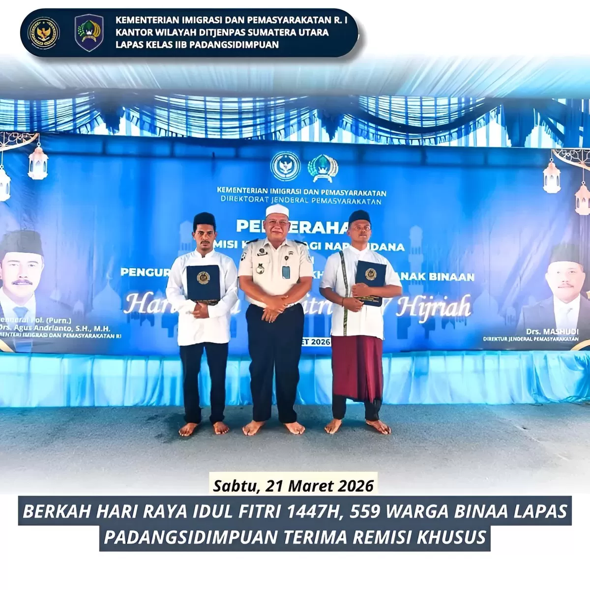 Kalapas Padangsidimpuan Bersama Warga Binaan Penerima Remisi