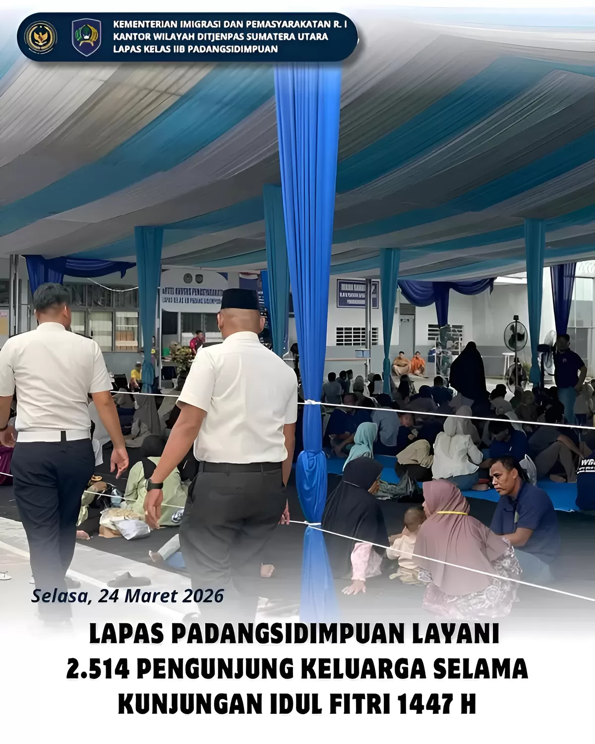 Petugas Lapas Padangsidimpuan Saat Kegiatan Layanan Kunjungan