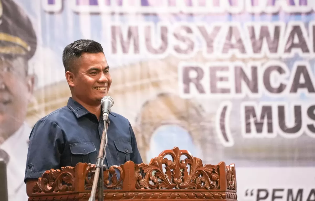 Foto Wakil Ketua DPRD Provinsi Riau H. Budiman Lubis, S.H., saat Menyampaikan Sambutannya   (NAWACITAPOST.COM)