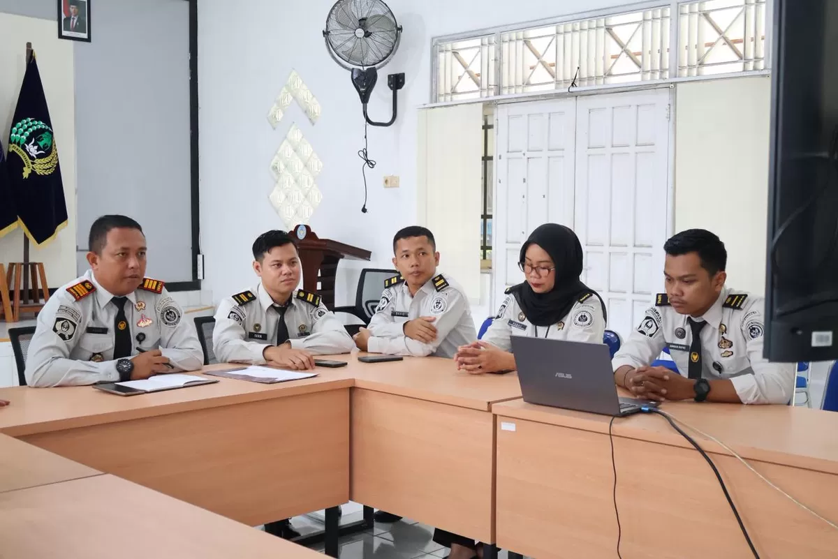 Kabapas Muara Teweh dan Jajaran Saat Mengikuti Kegiatan Sosialisasi