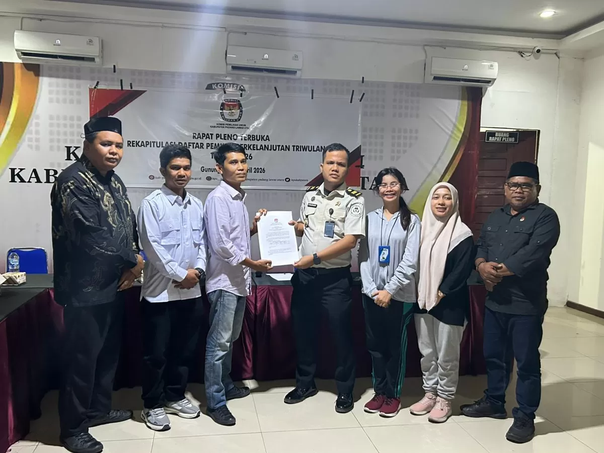 Kasubsi AO Lapas Gunungtua Saat Hadiri Rapat Pleno Terbuka KPU Kabupaten Padang Lawas Utara