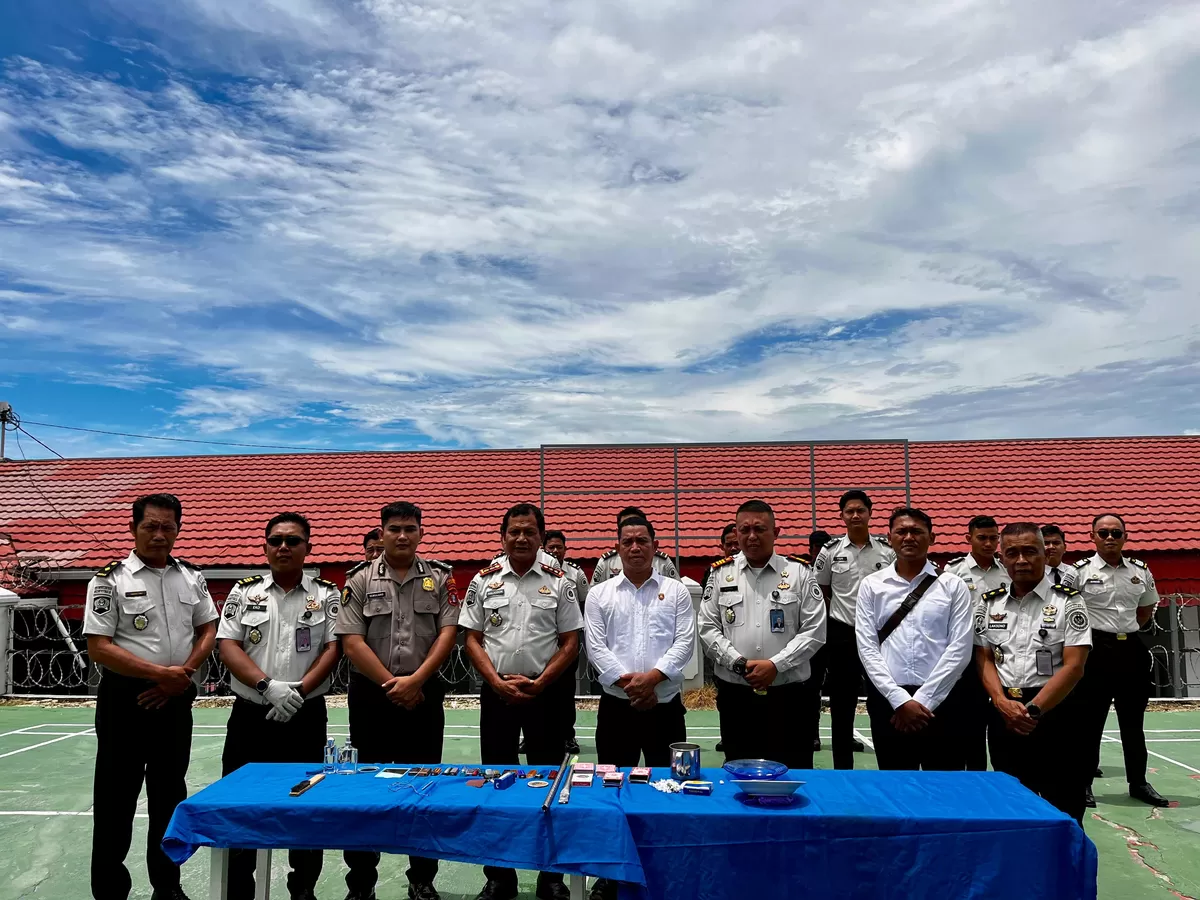 Kalapas Muara Teweh dan Jajaran Saat Razia Gabungan Bersama APH