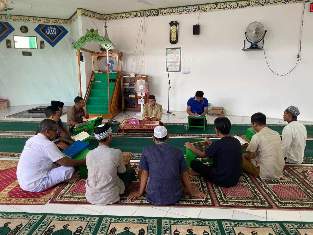 Warga Binaan Lapas Muara Teweh Saat Mengikuti Kegiatan Pengajian
