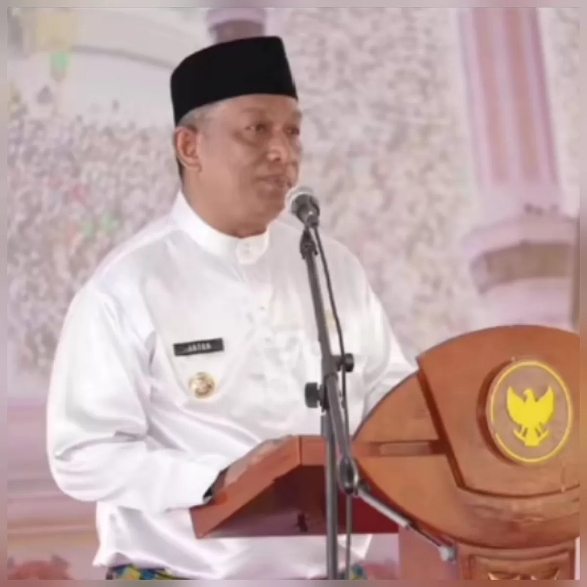 Foto Bupati Rokan Hulu Anton, S..T., M.M (NAWACITAPOST.COM)