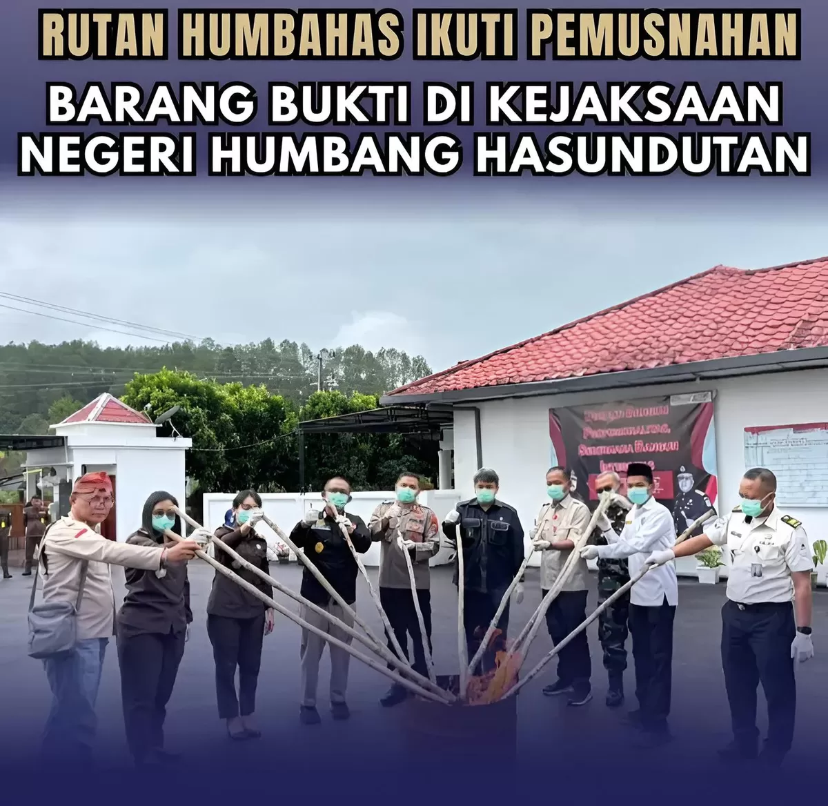 Plh Karutan Humbang Hasundutan Saat Hadiri Pemusnahan Barang Bukti di Kejari Humbang Hasundutan