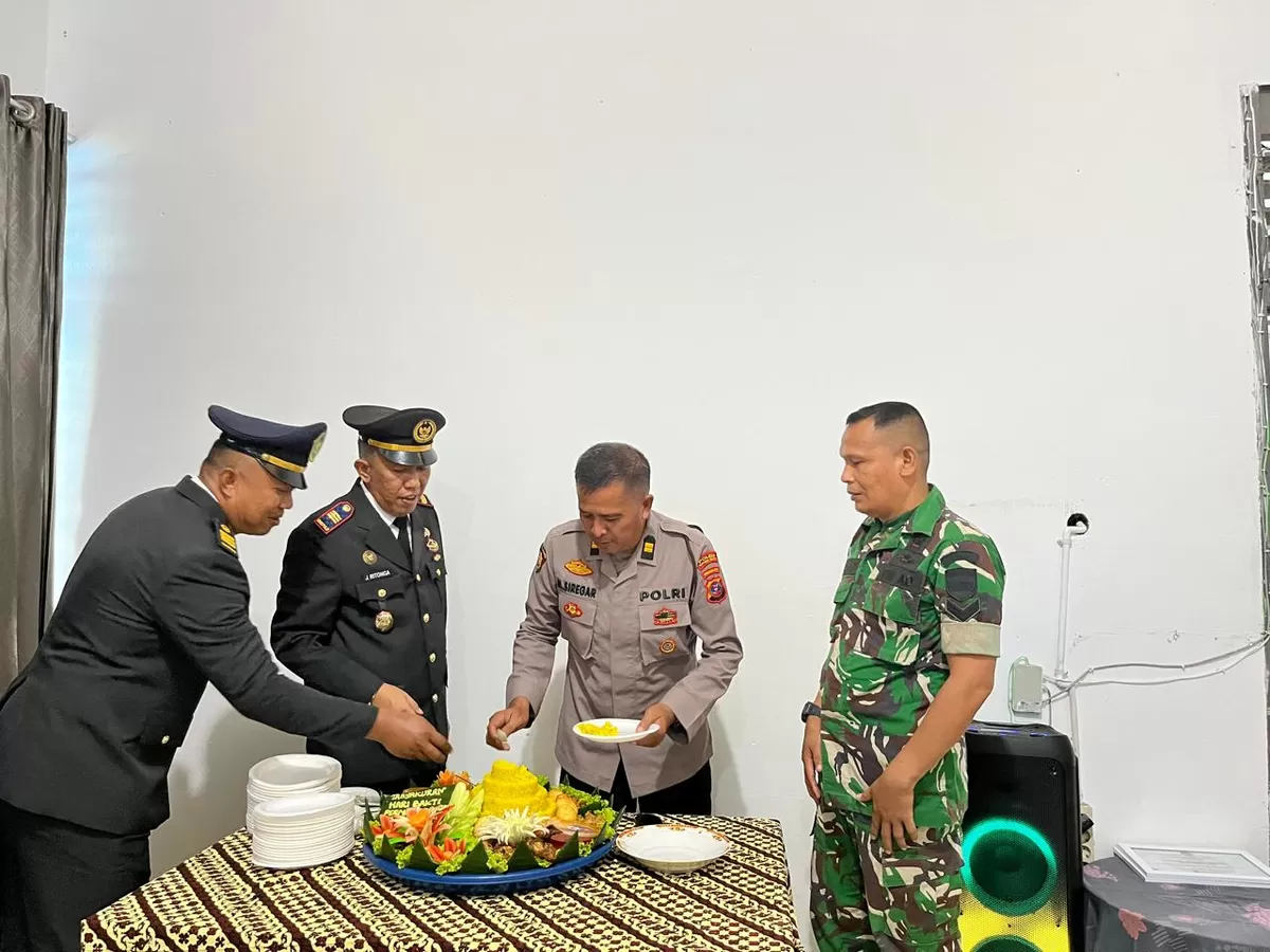 Kalapas Gunungtua dan Jajaran Serta Mitra Saat Tasyakuran HBP ke-62