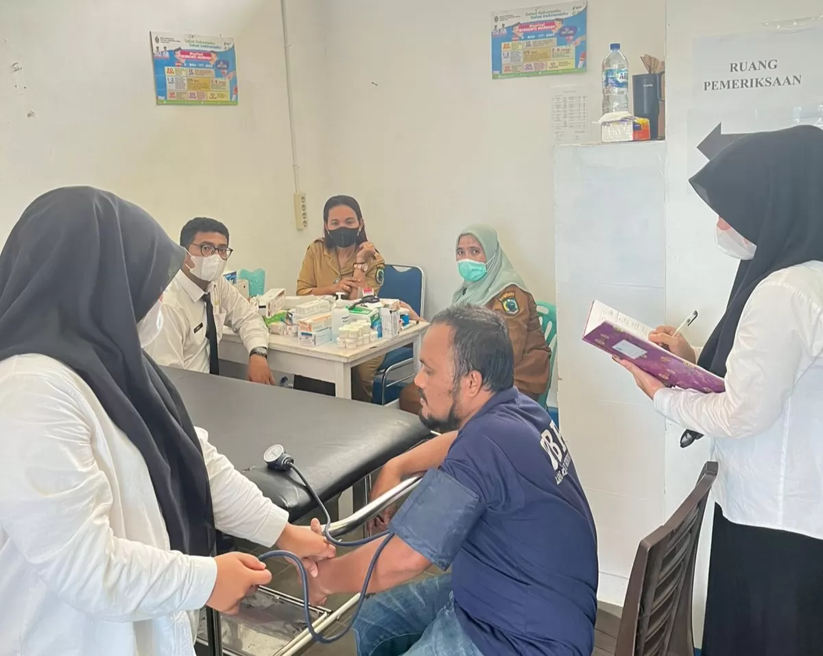 WBP Lapas Gunungtua Saat Kegiatan Pengobatan di Klinik