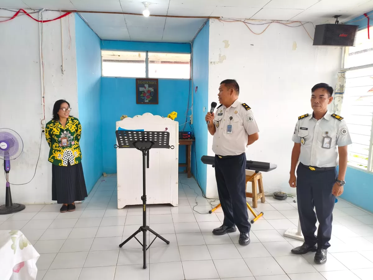 Kasi Binadik Lapas Muara Teweh Saat Kenalkan Diri kepada WBP