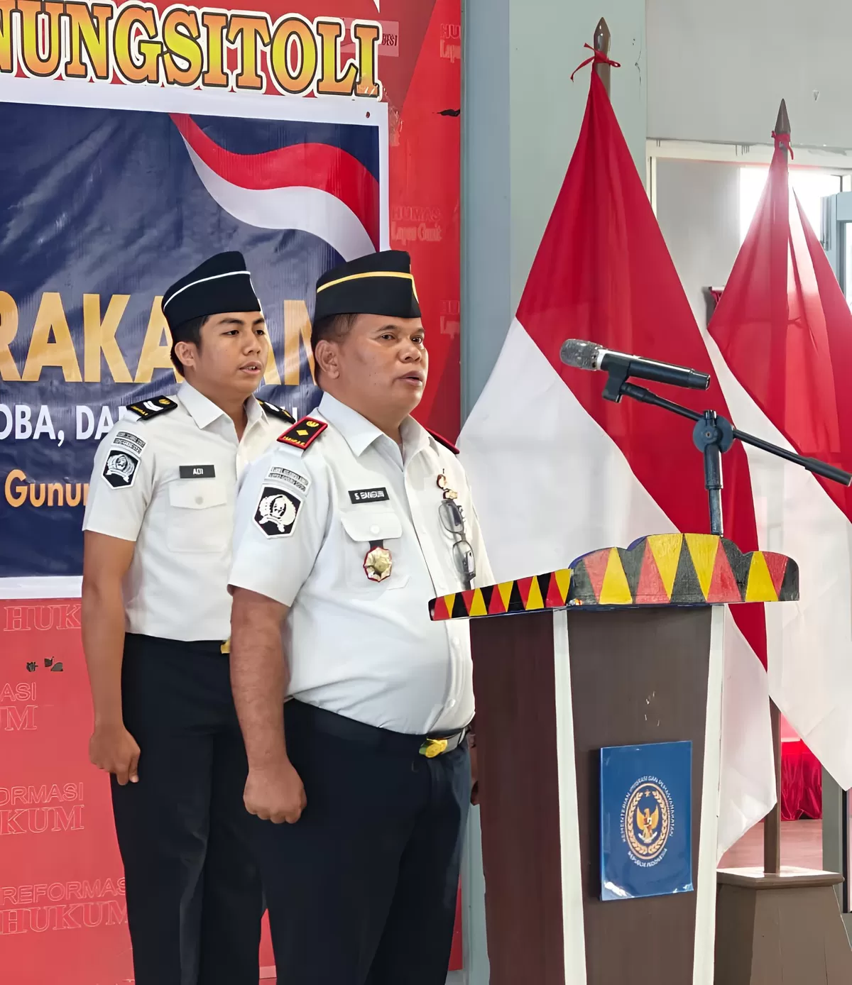 Kalapas Gunungsitoli Saat Pimpin Apel Pembacaan Ikrar Pemasyarakatan Bersih dari Halinar