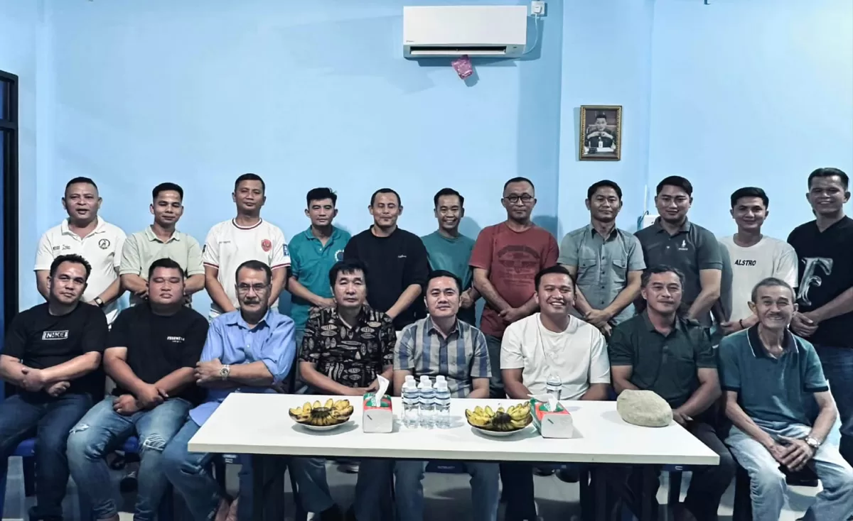 Sesi foto bersama seluruh jajaran DPD HIMNI Kepulauan Riau (Kepri) setelah Rapat Konsolidasi Internal (Istimewa)