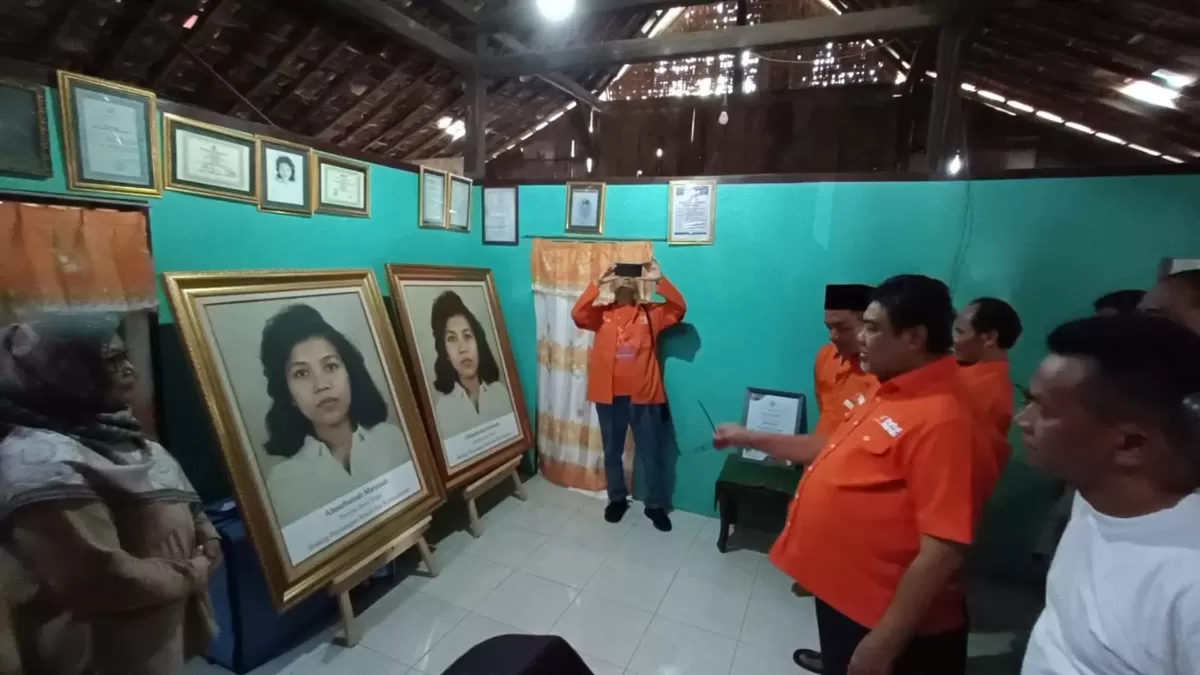 Foto Pahlawan Nasional Marsinah yang sempat didatangi Said Iqbal jauh sebelum diresmikannya Museum Pahlawan Nasional Marsinah dan Rumah Singgah  (Sakera Nawacita)