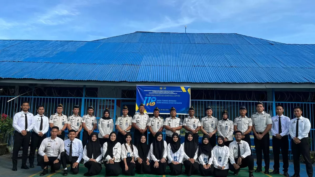 Pegawai Lapas Gunungtua Saat Upacara Peringatan Harkitnas ke-118