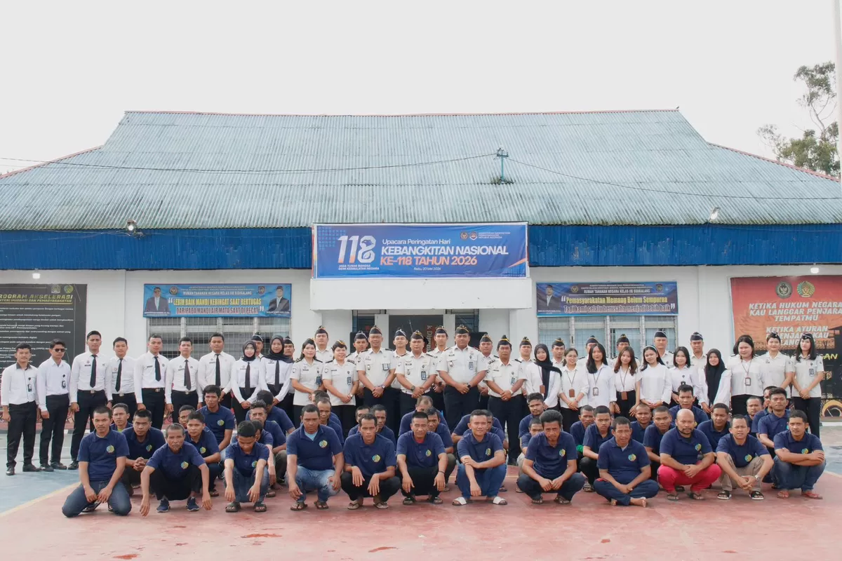 Karutan Sidikalang dan Jajaran Saat Upacara Peringatan Harkitnas