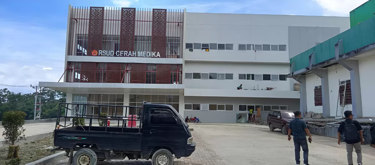 Gedung Rumah Sakit Cerah Medika Nias Barat