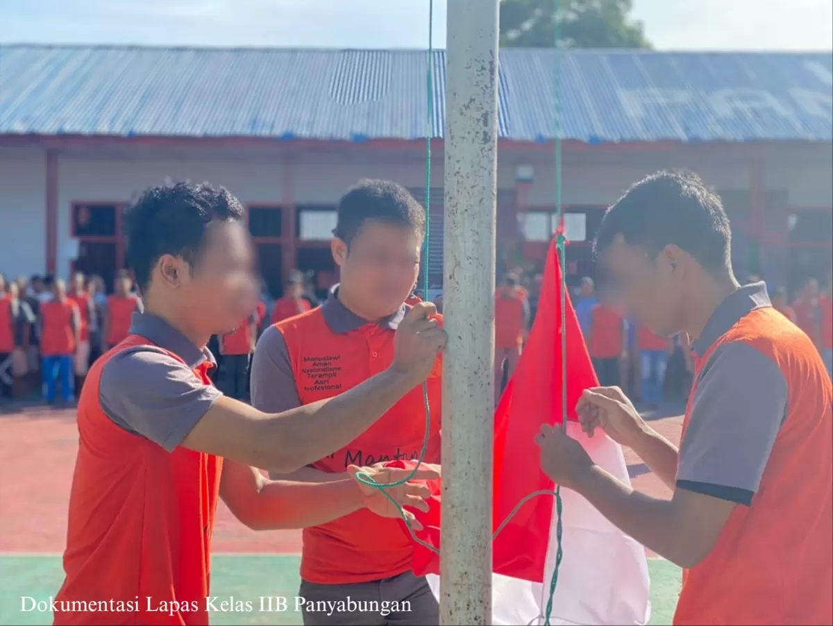 Warga Binaan Lapas Panyabungan Saat Menjadi Petugas Upacara
