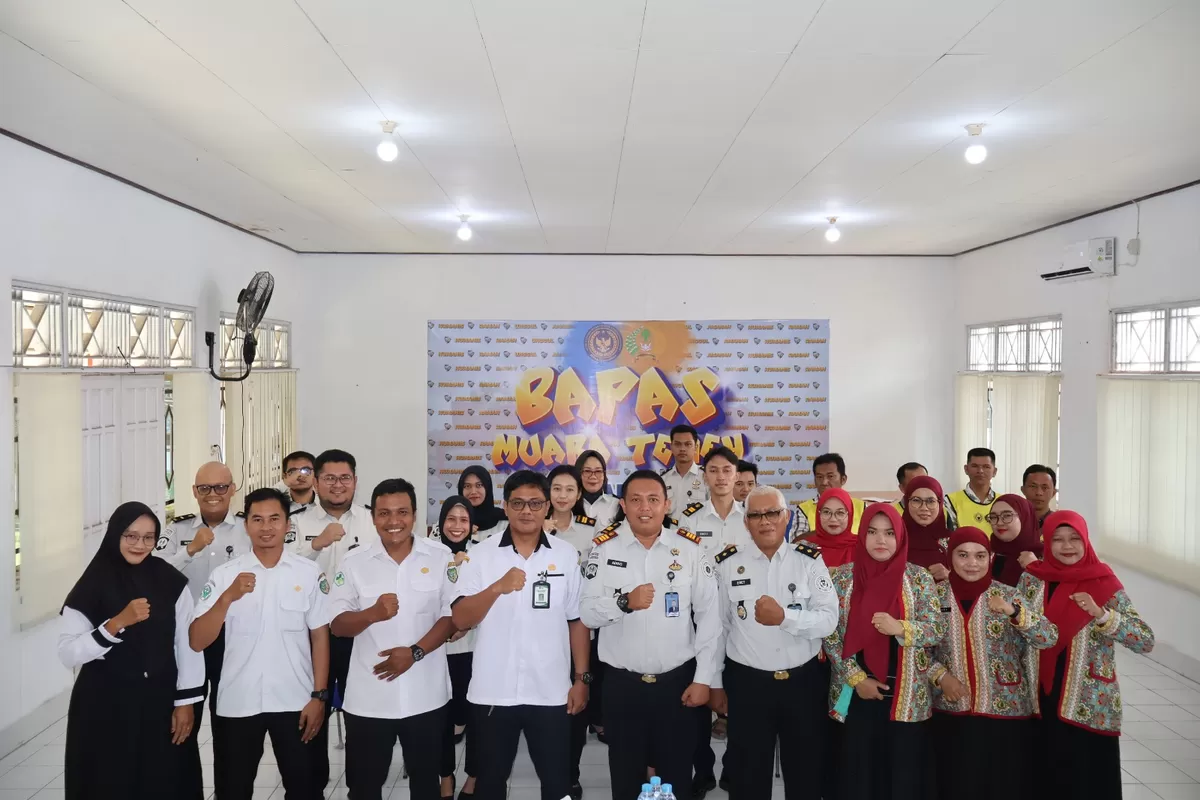 Kabapas Muara Teweh dan Jajaran Bersama Petugas Puskesmas Sikui Serta Pustu Jingah