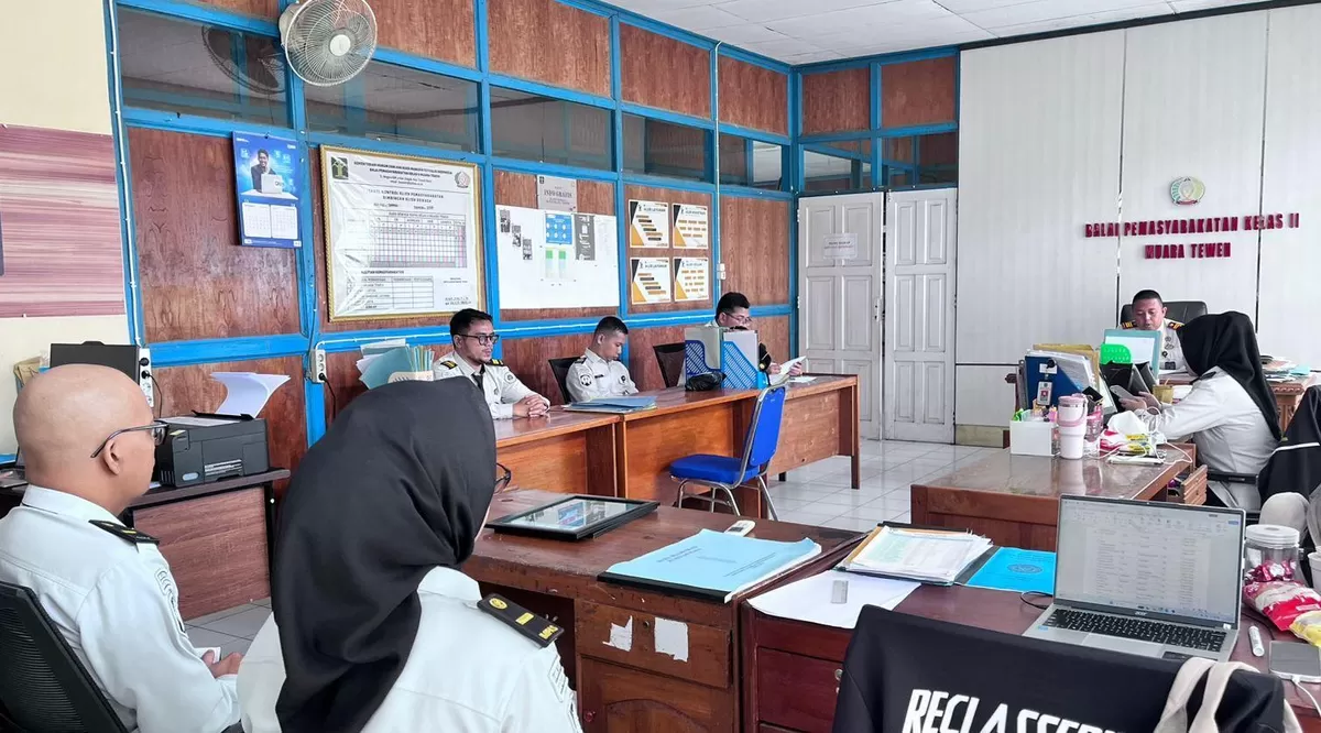 Kabapas Muara Teweh dan Jajaran Saat Rapat Internal