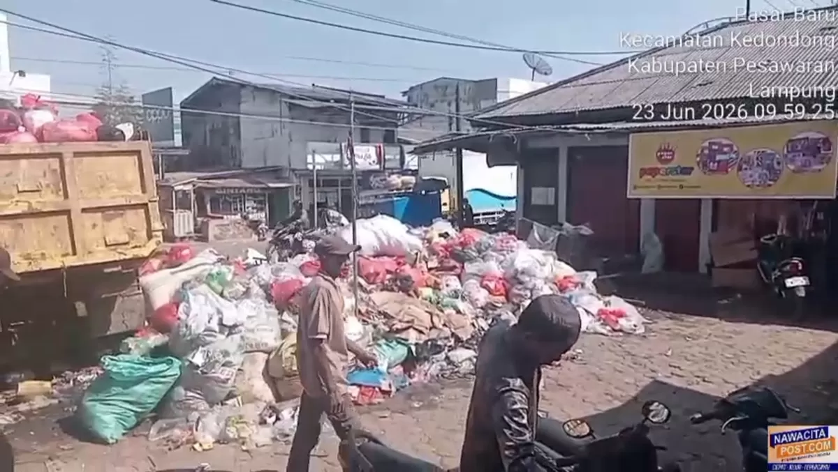 Tumpukan sampah di Pasar Kedondong, Kabupaten Pesawaran, Lampung  (AMRULLOH Nawacita )