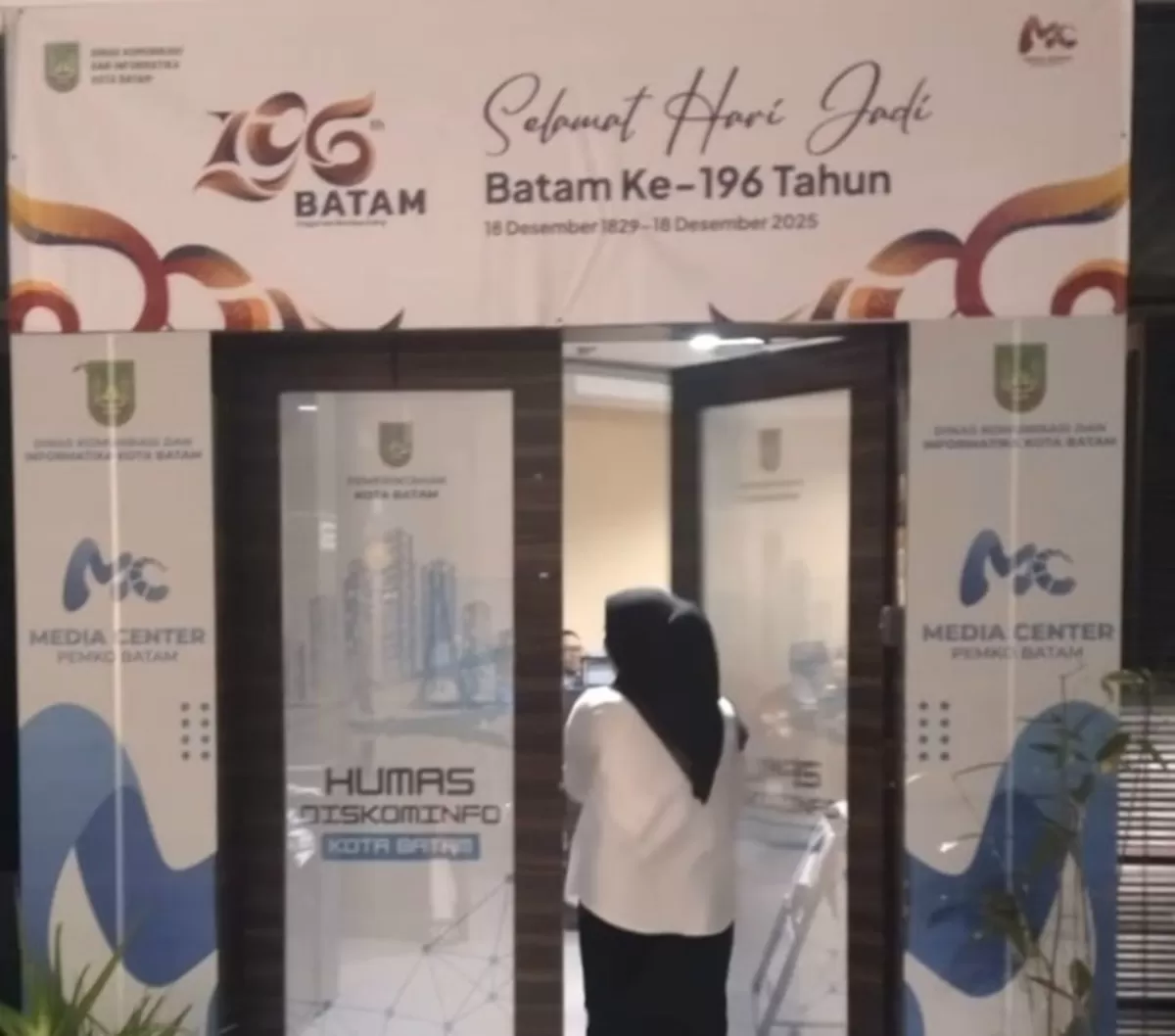 Wartawan Media Nawacita Indonesia ketika mendatangi kantor Diskominfo Kota Batam  (Bazo Nawacita )