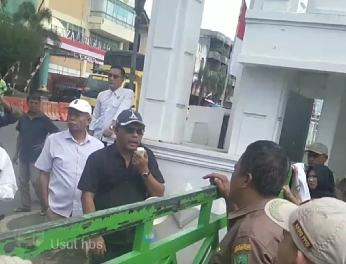 Saut MT Harahap ketika menjadi orator aksi damai  (Lesmanan.H Nawacita)