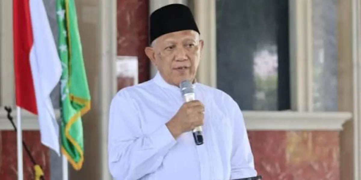 KH Abdul Hakim Mahfudz atau akrab disapa Gus Kikin, terpilih sebagai Ketua Umum PBNU 2026-2031 dengan 472 suara. Berikut ulasannya. (Dok. Unusida)