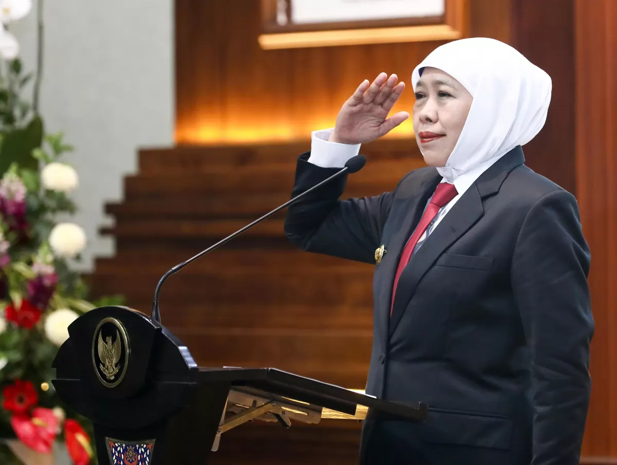 Caption foto: Gubernur Jawa Timur Khofifah Indar Parawansa mengapresiasi 257 perkara di Jatim yang diselesaikan melalui pendekatan restorative justice sepanjang 2025.