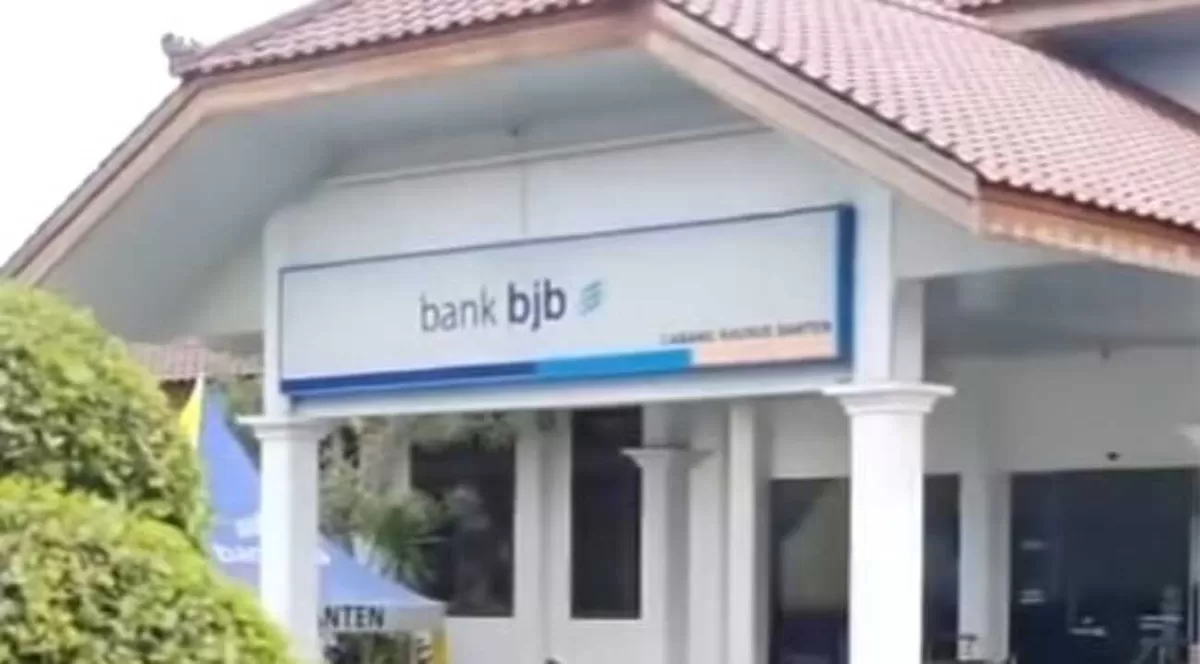 Dugaan korupsi di Bank BJB KCK Banten yang rugikan negara Rp8,7 miliar. (Instagram.com/@bankbjb_kckbanten)