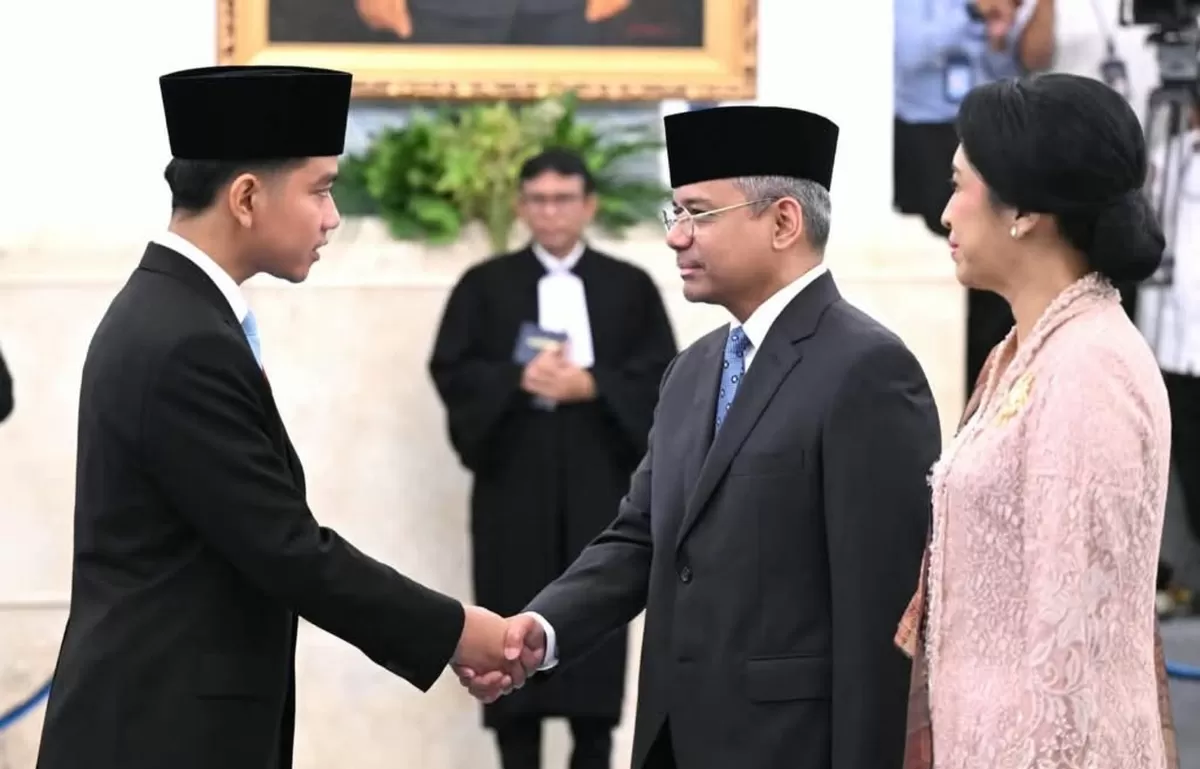 Gibran Rakabuming Raka Wakil Presiden Republik Indonesia ketika menghadiri pelantikan Suahasil Nazara Menteri Keuangan.  (Istimewa)