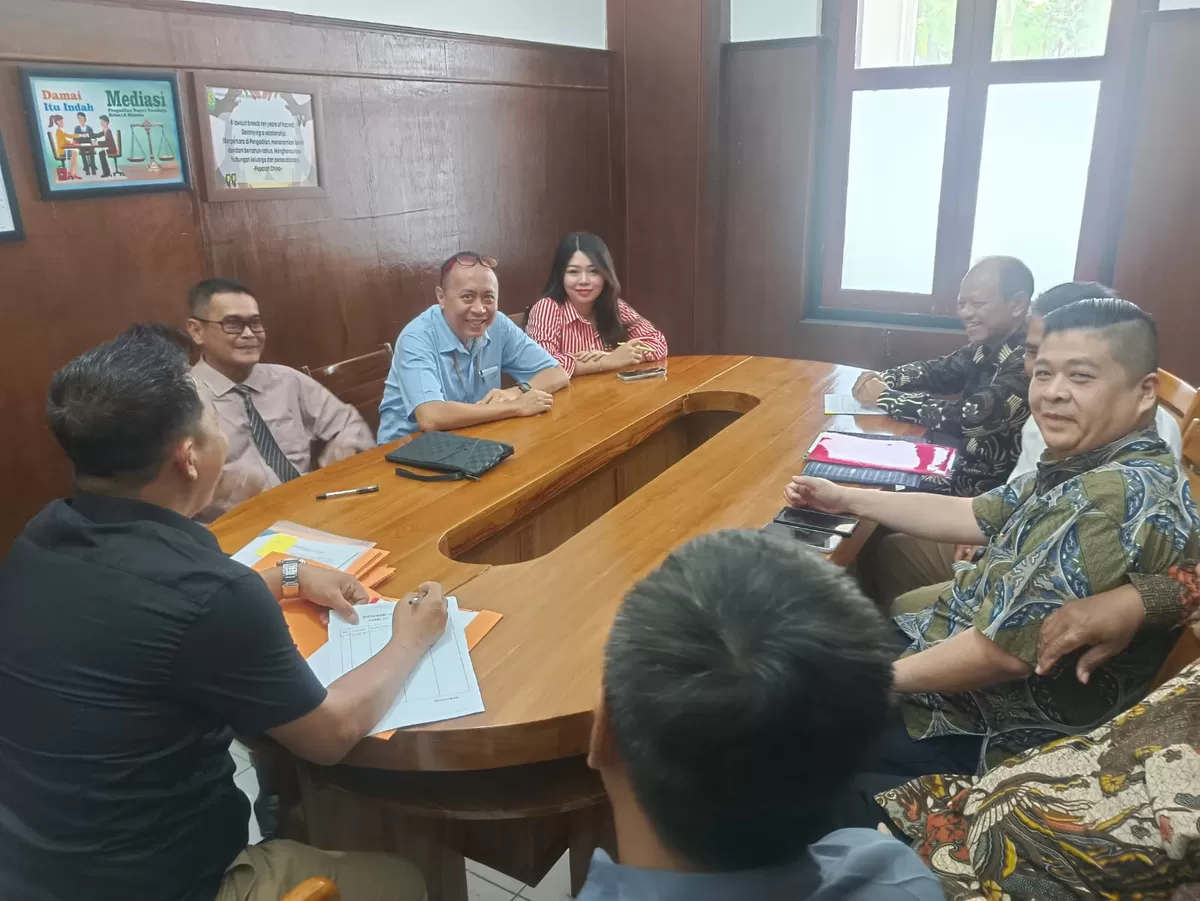 Sidang Mediasi Gugat SK Pemecatan PERADI Jatim, Andre Tuntut Ganti Rugi Rp1,96 Miliar
