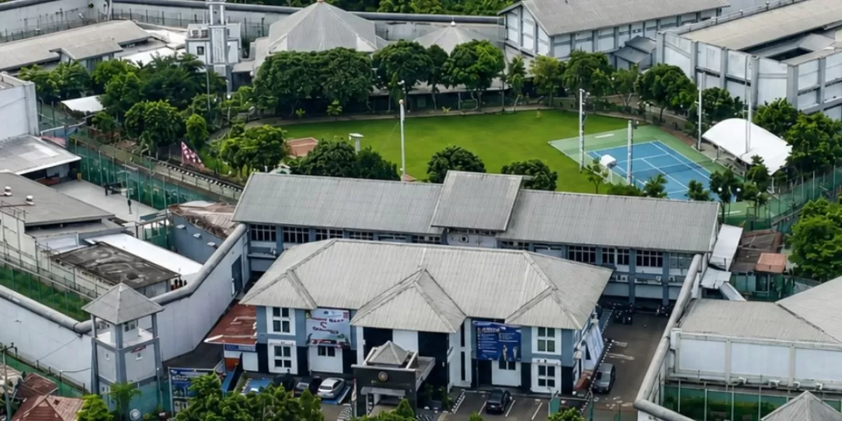 Menelusuri jejak temuan fasilitas mewah di kawasan Lapas Kelas IIA Cibinong, Bogor, dari jalur belakang hingga blok tahanan tak berkawat duri. (Instagram.com/@infotangerang.id)