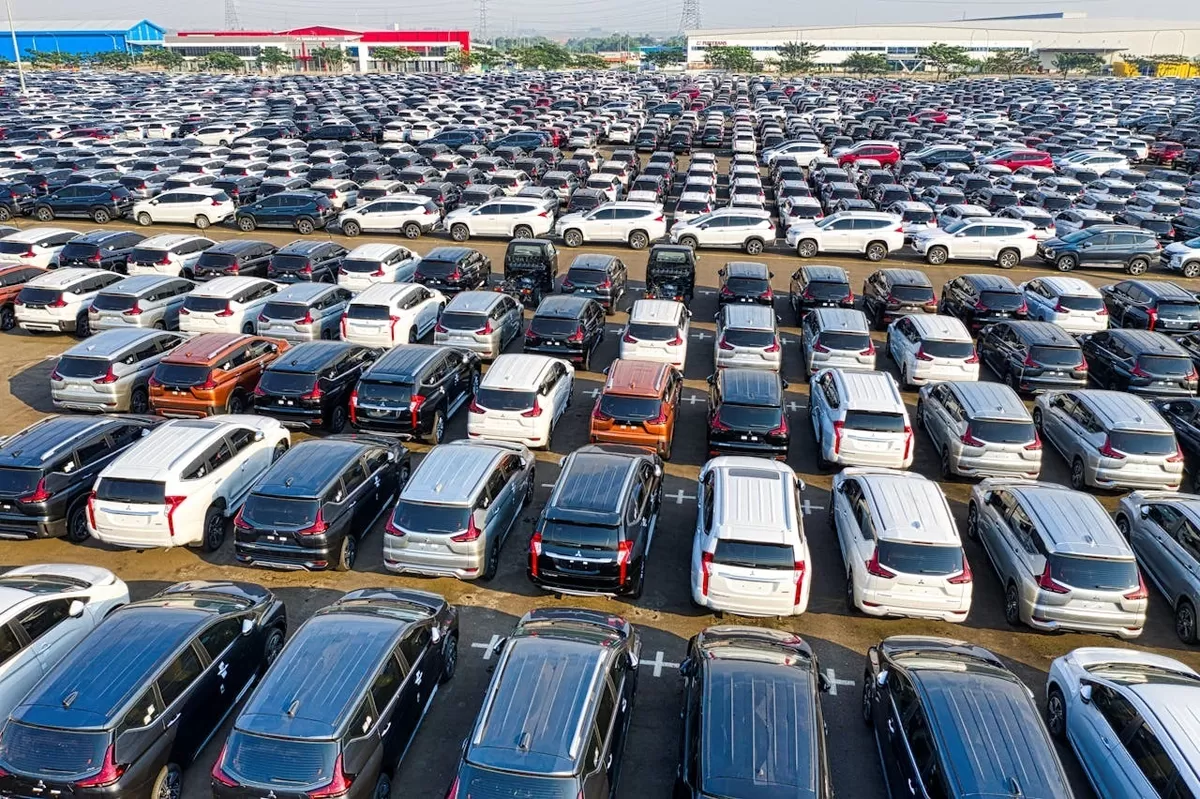 Ilustrasi pasar mobil bekas. (Foto: Pexel)