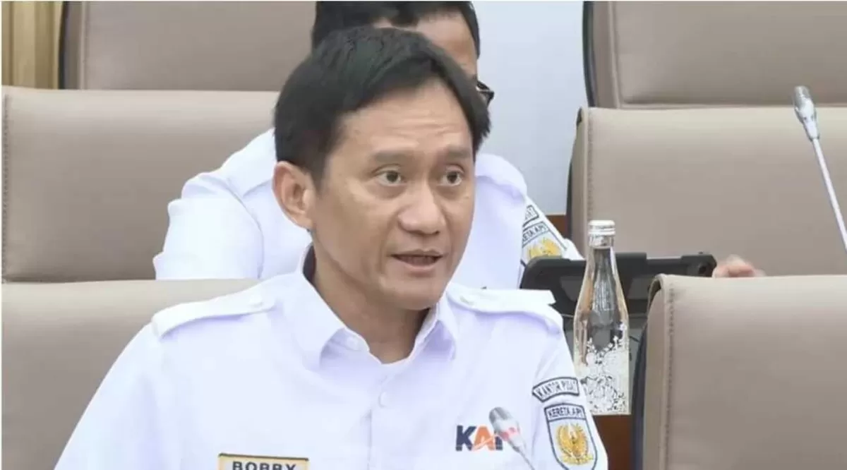 Dirut KAI, Bobby Rasyidin, buka suara terkait penetapan tersangka pada masinis KA Argo Bromo. (Tangkapan layar YouTube TV Parlemen)