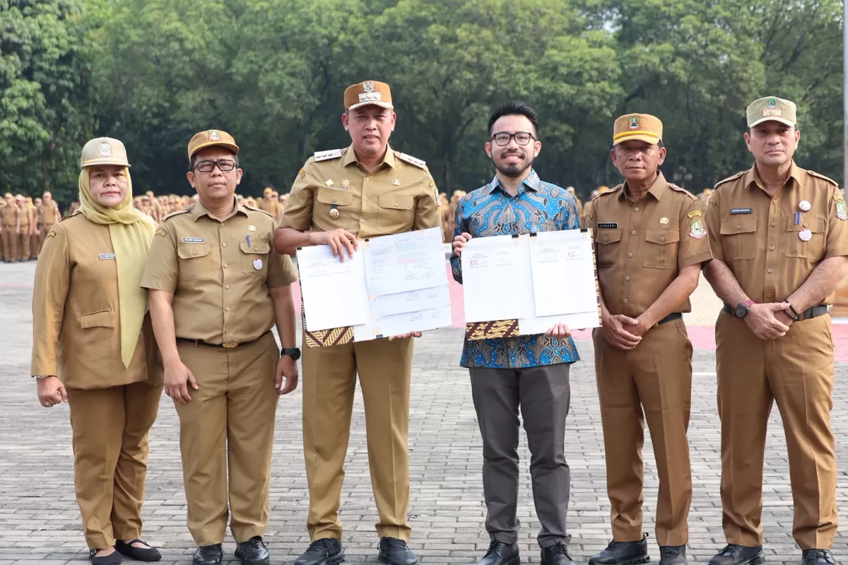 Walikota Bekasi saat pendatangan MoU dengan PT Hassana Hijau Indonesia