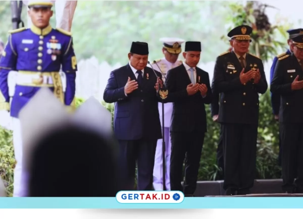 Presiden Prabowo Pimpin Langsung Prosesi Pemakaman Try Sutrisno./Dok.Badan Komunikasi Pemerintah (Bakom) RI