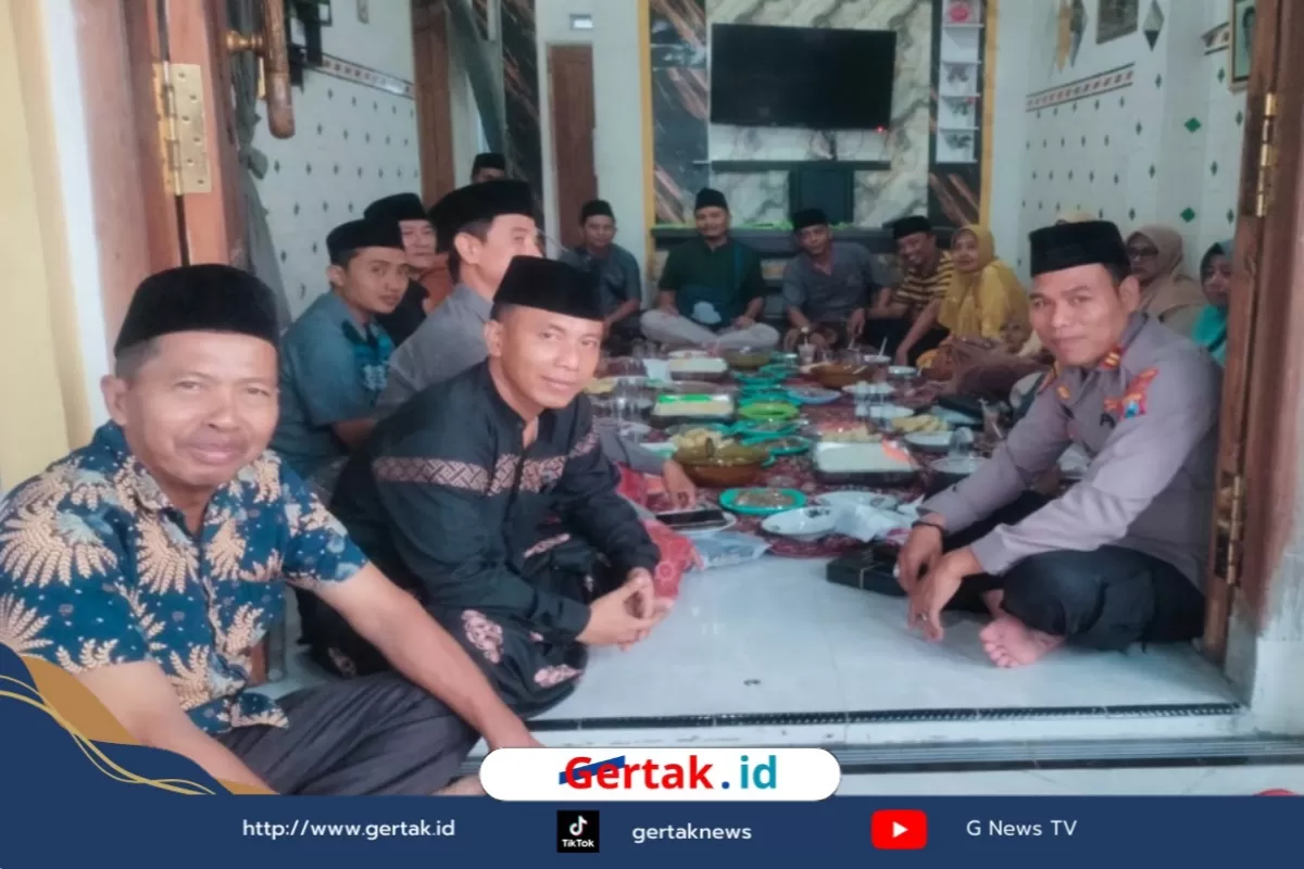 Perkuat Solidaritas Program SPPG, Sang Baginda Gelar Bukber Bersama Kepala Sekolah dan Kapolsek  