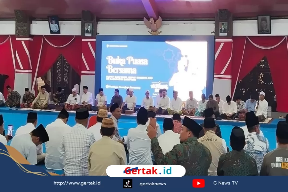 Bupati dan Wabup Sampang Buka Bersama PAS dan Tahlil Bersama untuk Aba Gunjek