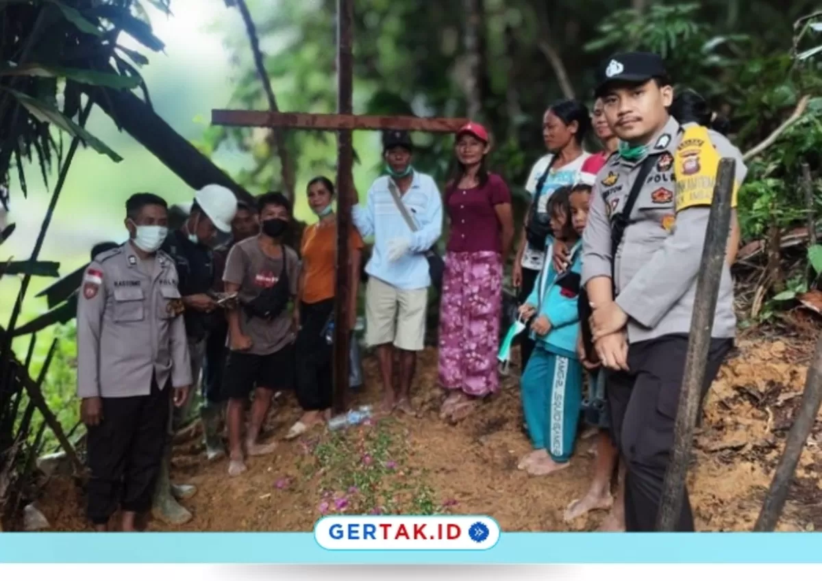 Terpisah Jarak Ratusan Kilometer, Layanan 110 Polres Sintang Bantu Urus Jenazah./Dok.Alex