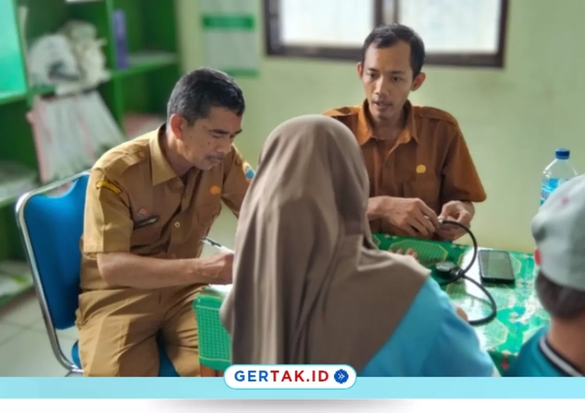 Kepala Puskesmas Terlibat Langsung pada Pelayanan Puskesmas Muncang./Dok.PKM Muncang