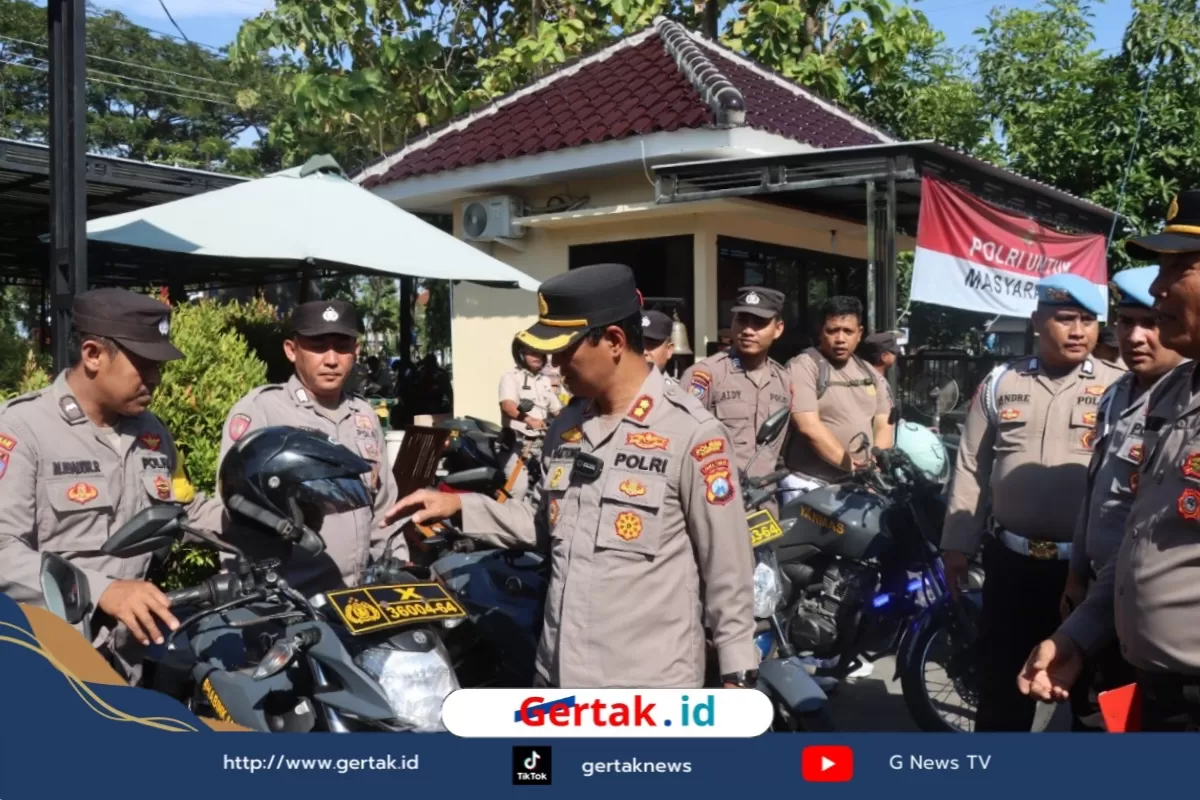 Kapolres Sampang Cek Ratusan Randis, Tegaskan Disiplin dan Pelayanan Prima  