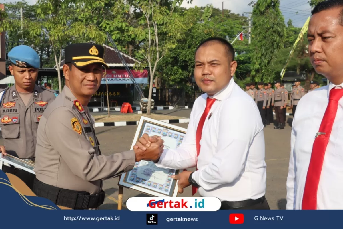 Kasat Reskrim Sampang Raih Penghargaan Usai Bongkar 27 Tersangka Asusila dan Curanmor  
