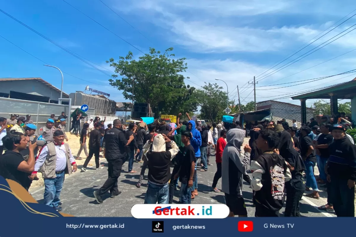 Demo AMPAS Memanas, Polisi Turun Tangan Mediasi Audiensi dengan PT Garam  
